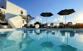 Hermoso Luxury Suites